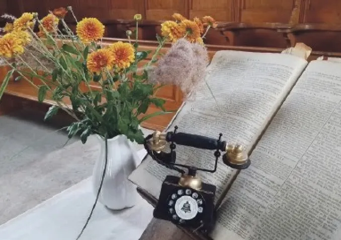 « Appelle-moi et je te répondrai », Jérémie 33,3. © Estelle Pastoris