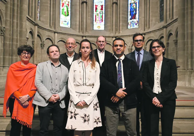 Un recueillement interreligieux a eu lieu le 7 octobre 2024 à la cathédrale Saint-Pierre de Genève ©Alain