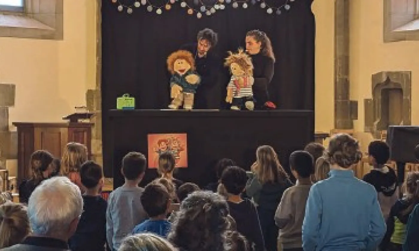 La 16e saison des Parlottes des Théopopettes sera lancée le 29 octobre à l’Auditoire Calvin. ©L'équipe des Théopopettes