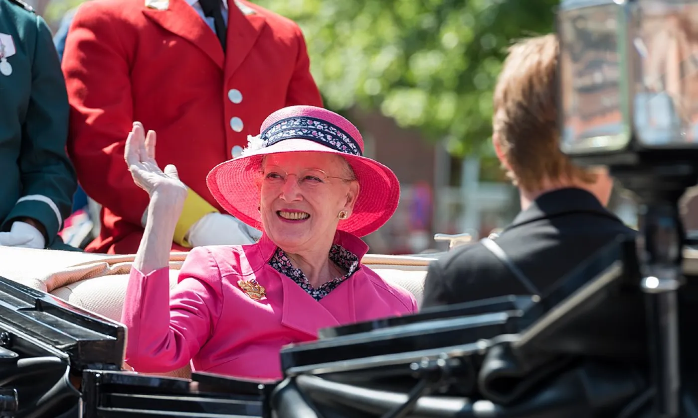 La reine Margrethe II du Danemark en 2016 ©Varde Kommune, CC BY 2.0 Wikimedia Commons