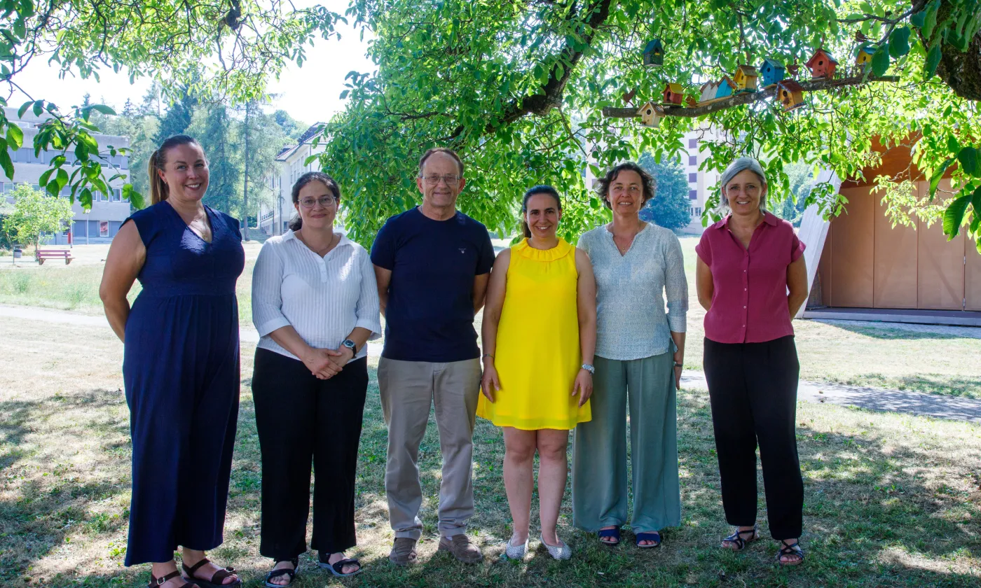 De gauche à droite : Katja Garrone, Dana Fell, Hervé Maxton, Anne Alberti, Isabelle Reust-Bovard et Céline Chabloz ont été reconnus en tant qu’animateurs d’Eglise le 5 septembre dernier. © Pascal Jeanrenaud/EERV