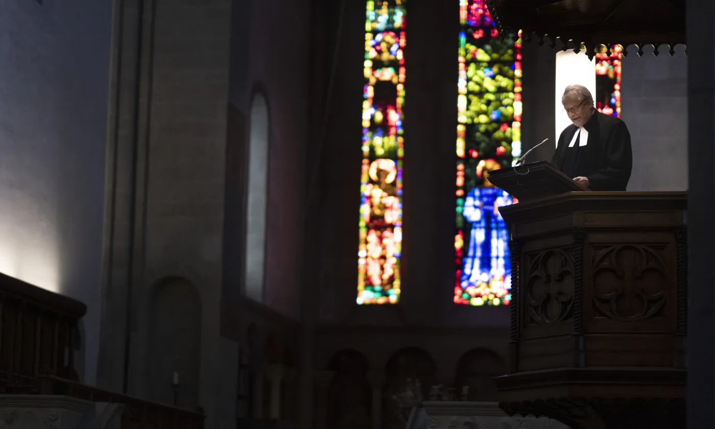 Président des Eglises réformées romandes jusqu’en décembre dernier, Jean-Baptiste Lipp regrette les tensions entre les facultés de théologie protestante et la HET-pro. Une situation qui ne joue pas en faveur des Eglises selon lui. Keystone